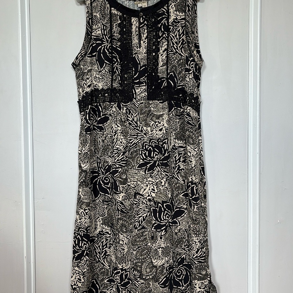 Holding Horses Monochrome Patterned Embroidered Maxi Dress - 12
